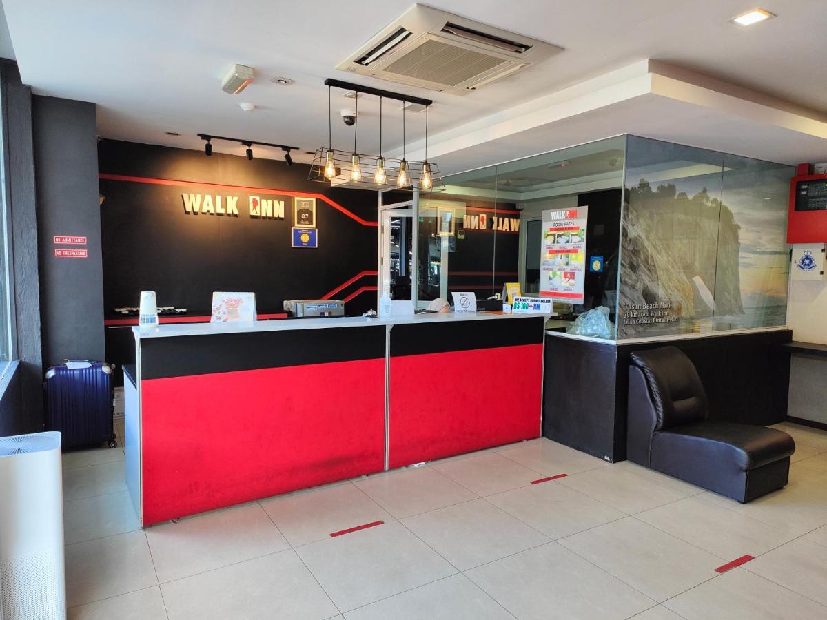 Walk Inn Miri Extérieur photo