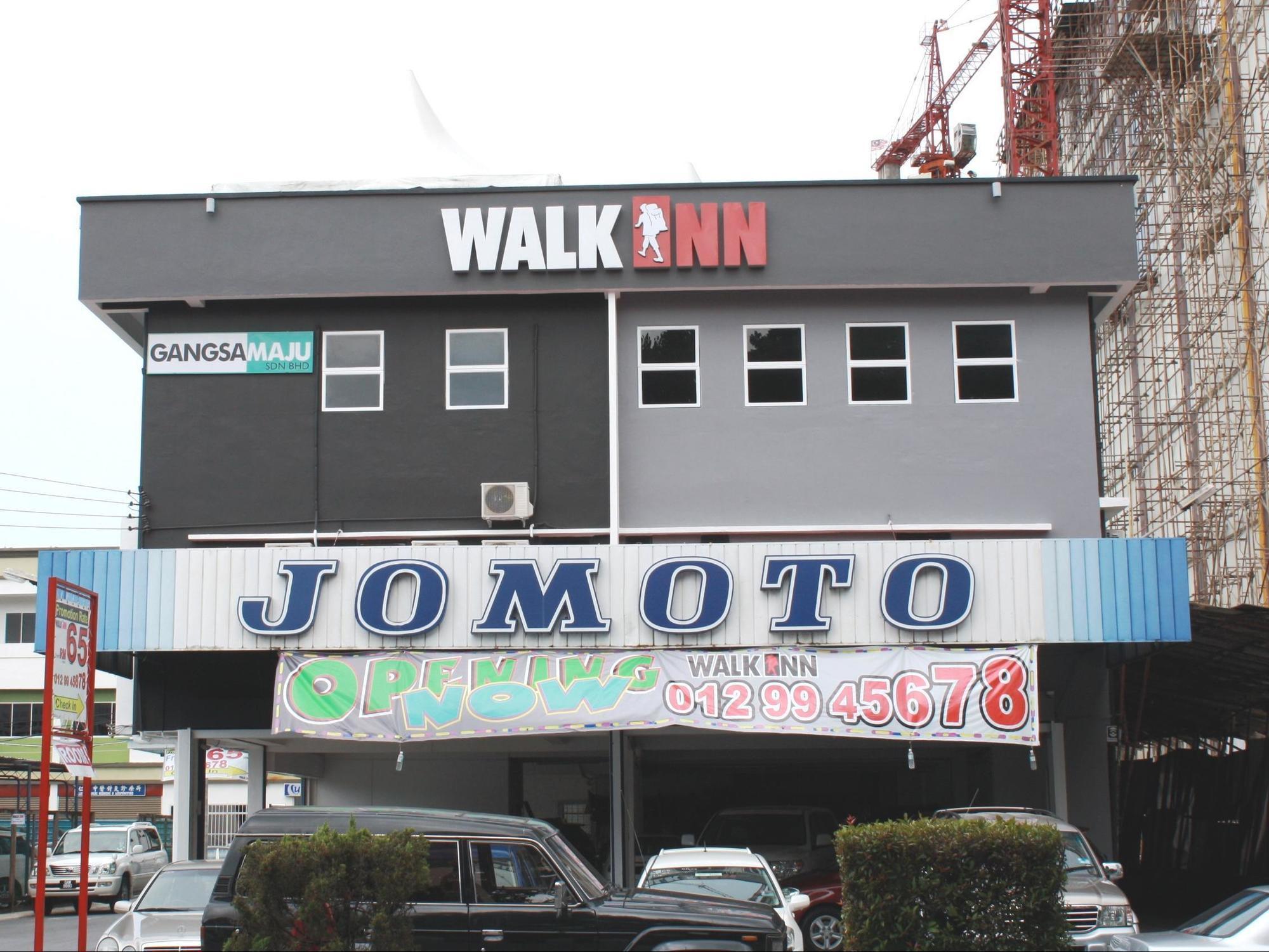 Walk Inn Miri Extérieur photo